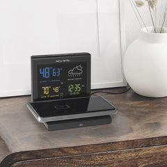 AcuRite LED display in auto-dim night mode offering comfortable visibility