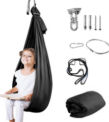 Aokitec hammock front view showing roomy cocoon and smooth nylon for comfort