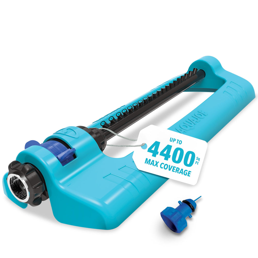 Aqua Joe front view of oscillating sprinkler showing full spray pattern benefit even coverage
