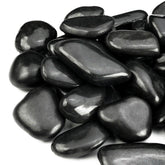 BIOMAND front of bag showing 18lb black river rocks and packaging benefit