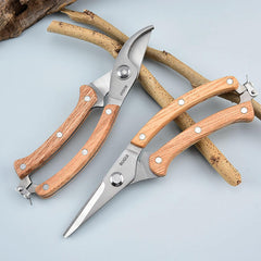 BUGUI smooth wooden handle detail showing comfortable grip and reduced fatigue