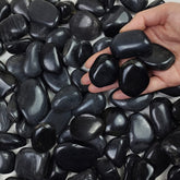 FANTIAN front packaging showing 20 lbs of decorative black river rocks for gardening