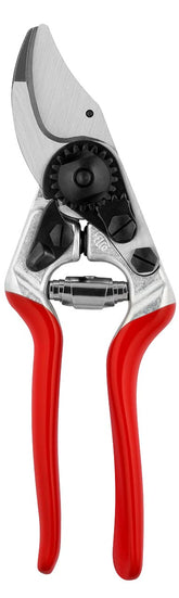 FELCO F 14 front view showing compact length and cutting head for precise pruning