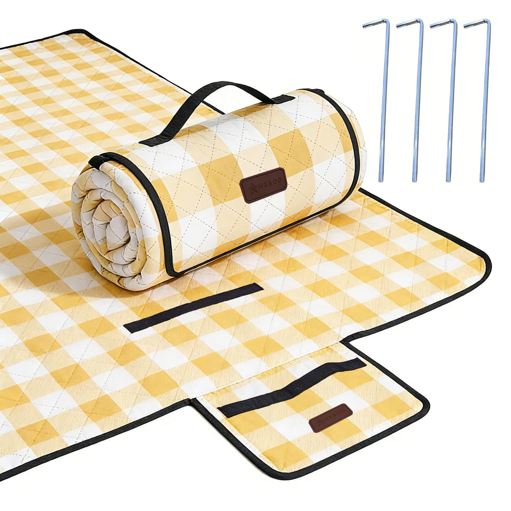 HX&OD front view gingham blanket showing full coverage and comfortable seating