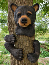 MARYTUMM bear front view showing friendly face and realistic paint for yard charm