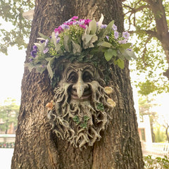 MARYTUMM front view planter showing whimsical tree face and pot benefit of charm