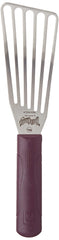 Mercer Culinary Hell's Handle close-up of dual-textured handle for cooler, safer grip