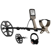 MINELAB X-Terra Elite front view showing kit and benefits of professional performance