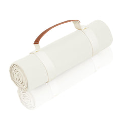 NOONOOJOOJOO front view white picnic blanket showing full coverage and clean look