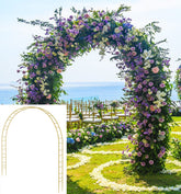 Queension gold arch front view showing full-width backdrop and ceremony potential