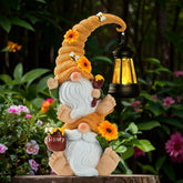 QZZP gnome front view showing details and inviting garden accent
