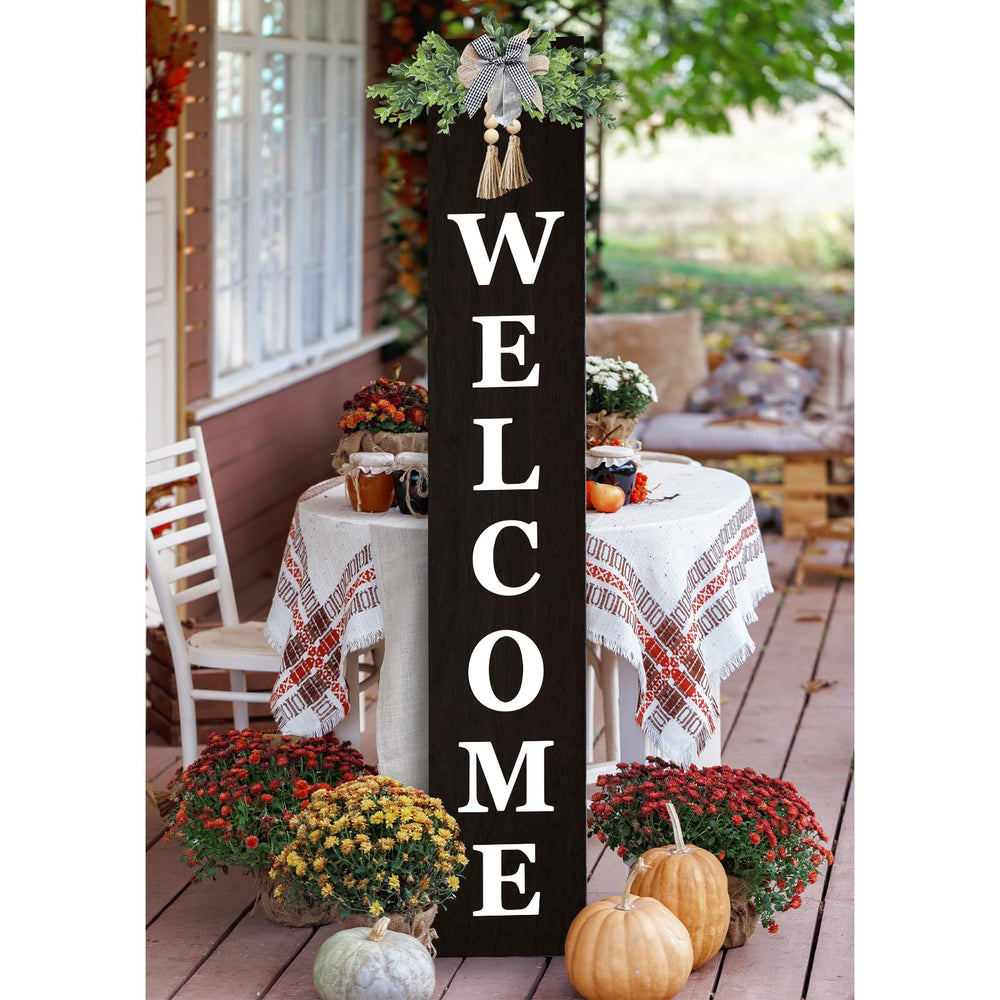 RLWangChao front view of welcome sign showing rustic curb appeal