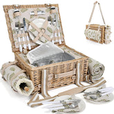 SatisInside wicker basket front view showing organized closure and handle, convenient transport benefit