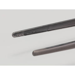 Snow Peak CS-370 side profile showing 10.6-inch length and safe reach