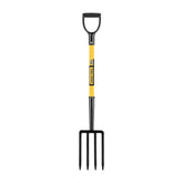 Truper Tru Pro front view showing full fork and balanced design for durable digging