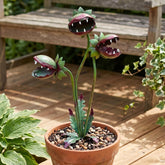 WHBIMGOOO front view of venus flytrap stake showing sculptural detail and curb appeal