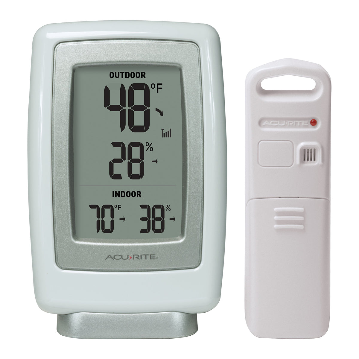 AcuRite front display showing indoor and outdoor temperature and humidity for quick reading