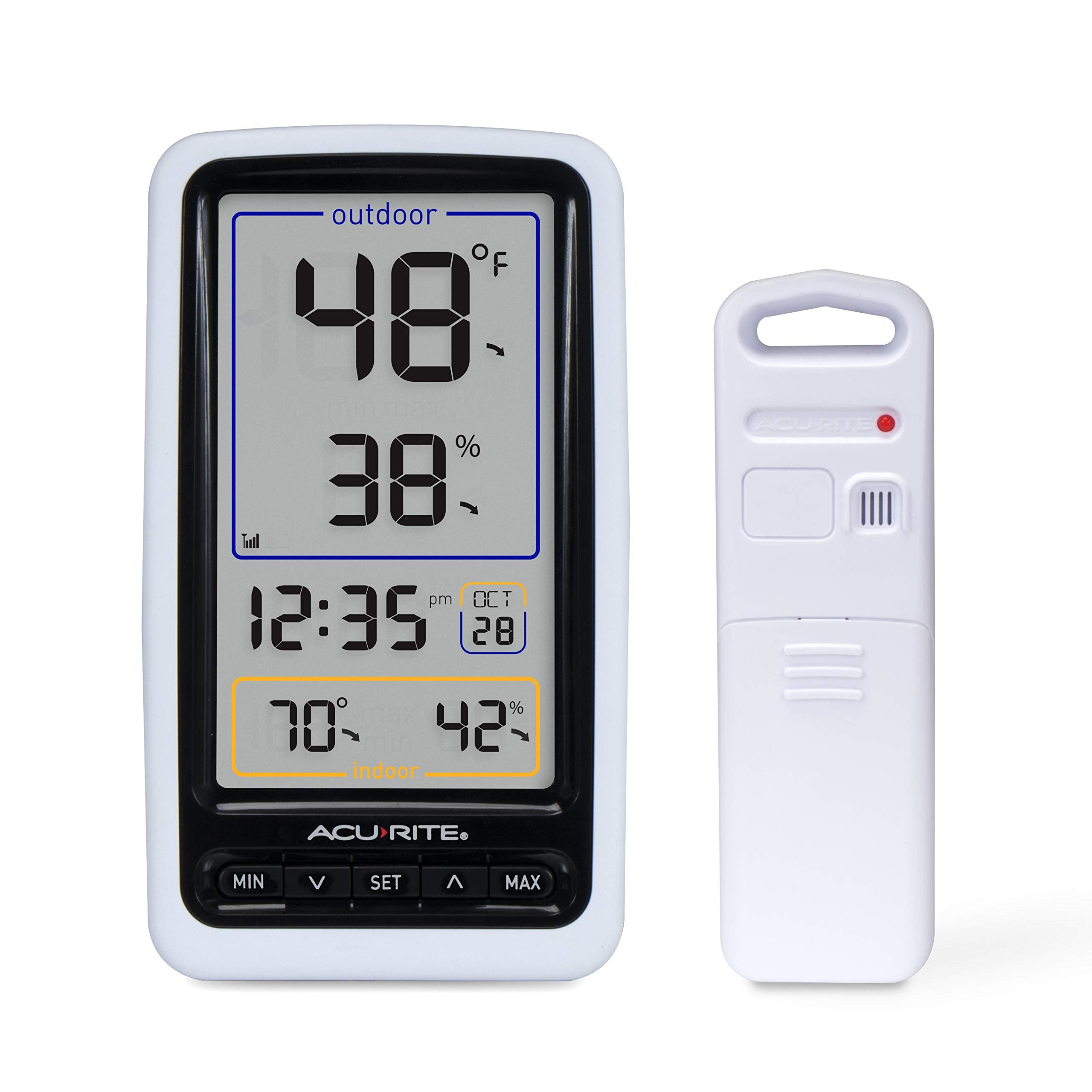 AcuRite front display showing indoor and outdoor readings for fast reference
