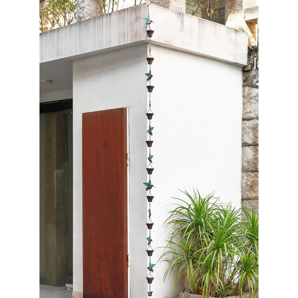 Aifeorzo chain beside plants showing scale and garden compatibility