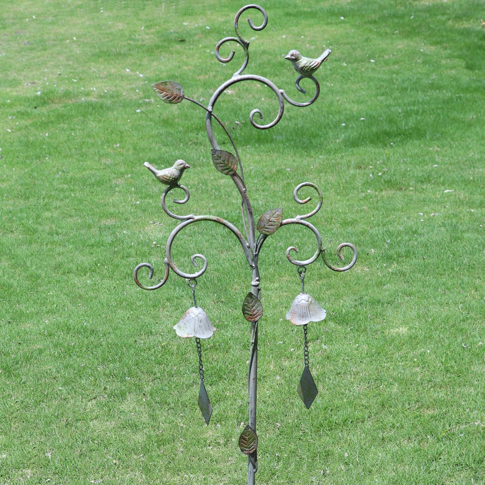 AIHAOKAN side profile silhouette showing elegant garden lines