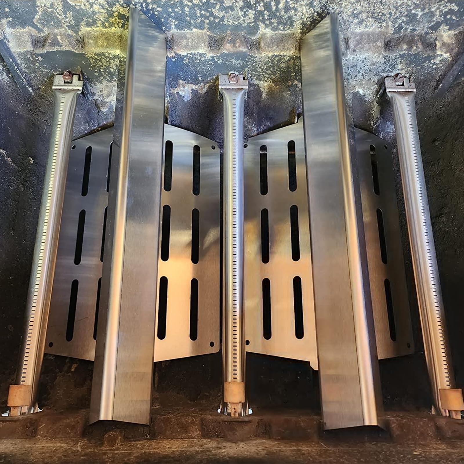 AJinTeby parts next to ruler for scale demonstrating correct sizes for Weber fit