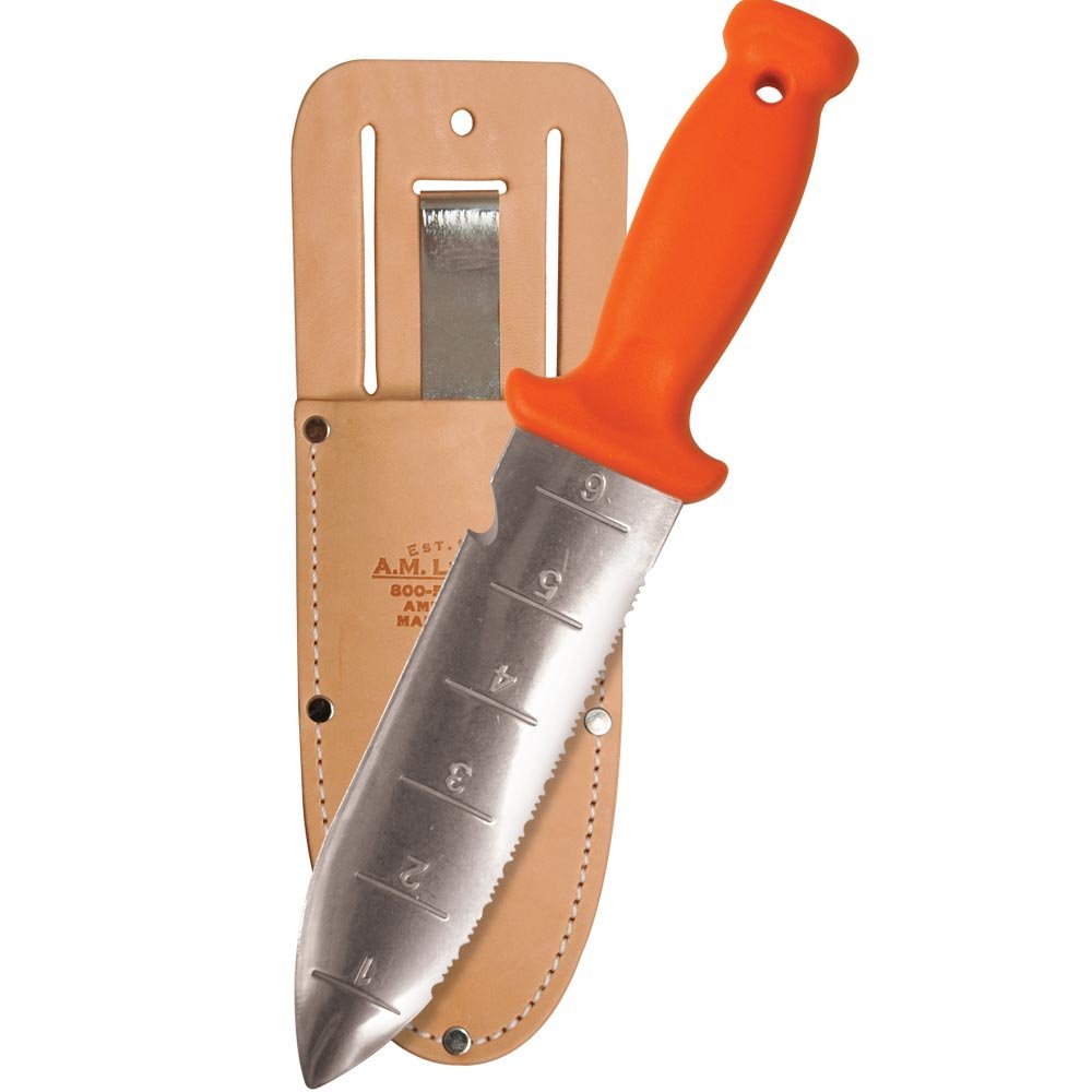 A.M. Leonard knife front view showing full blade and handle for reliable tasks
