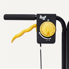 Amazon Basics gear control detail illustrating adjustable spread precision