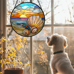 AMDERVEN close-up glass texture highlighting color depth and craftsmanship benefit richer light effects