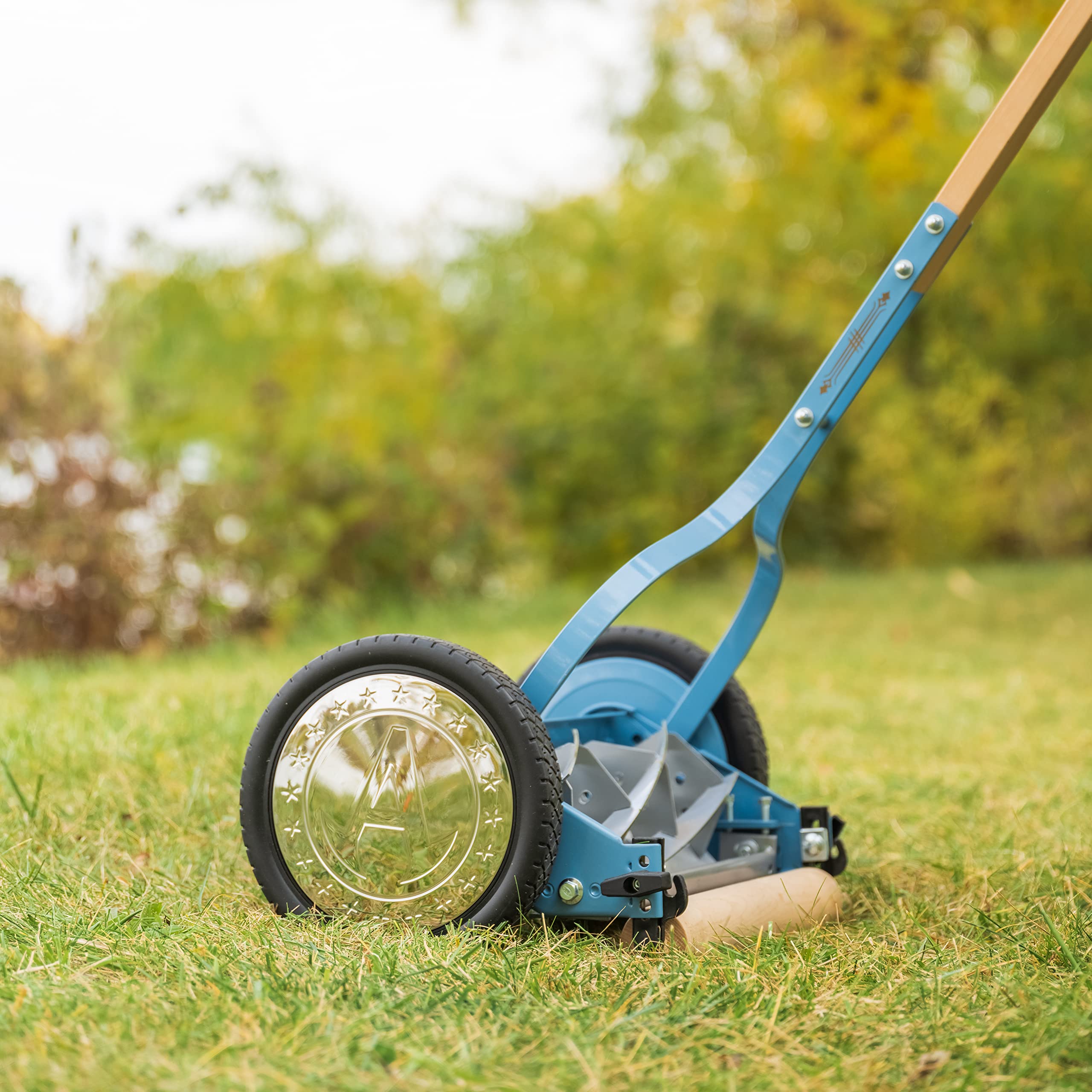 American Lawn Mower Company height adjustment mechanism showing easy cutting-height changes