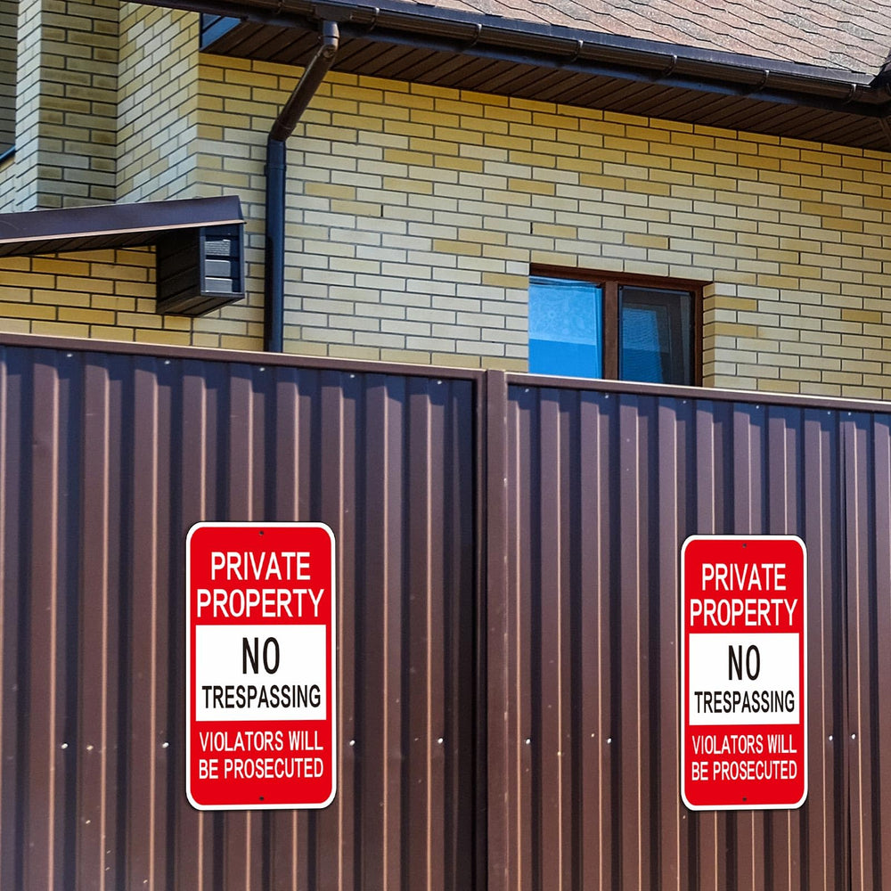 Amylove sign on garden gate demonstrating property protection and clear warning