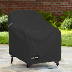 ANartcle padded handle and strap close-up for easier fitting benefit
