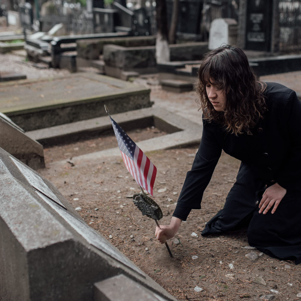 Anley installed at graveside showing visible memorial placement benefit
