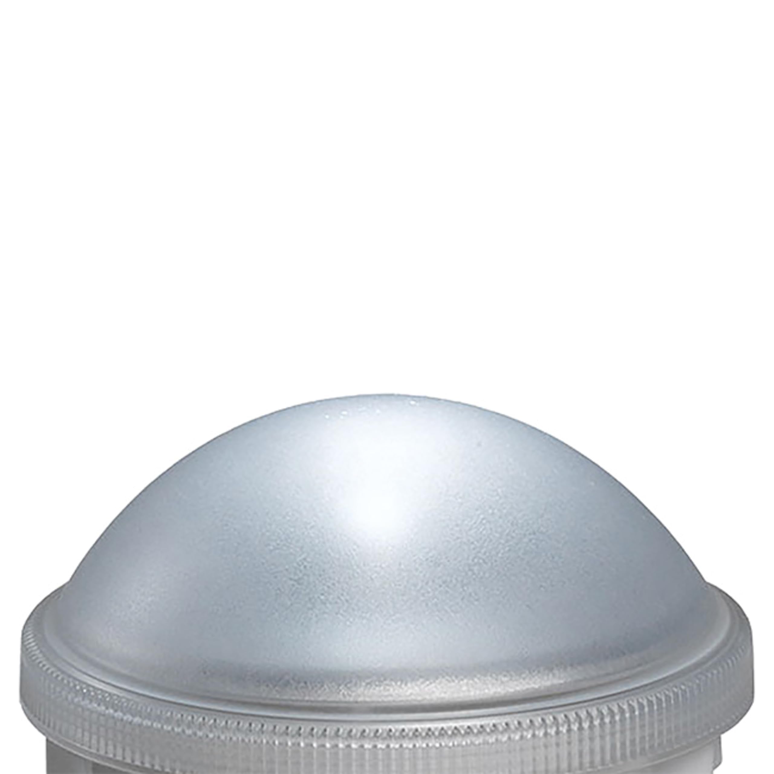 API water wiggler operating in bird bath attracting birds with moving water