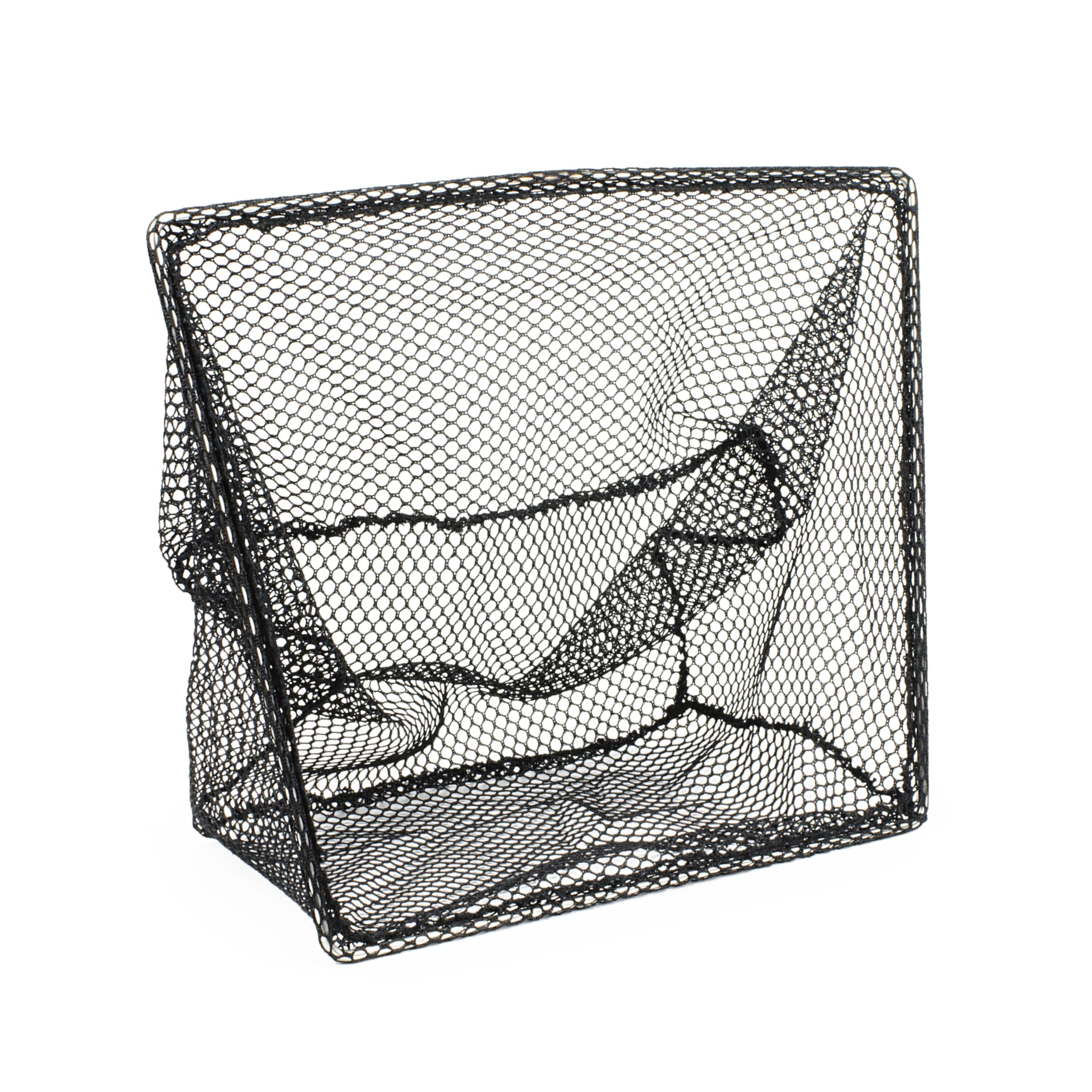 Aquascape debris net front view showing fit and easy-clean benefit