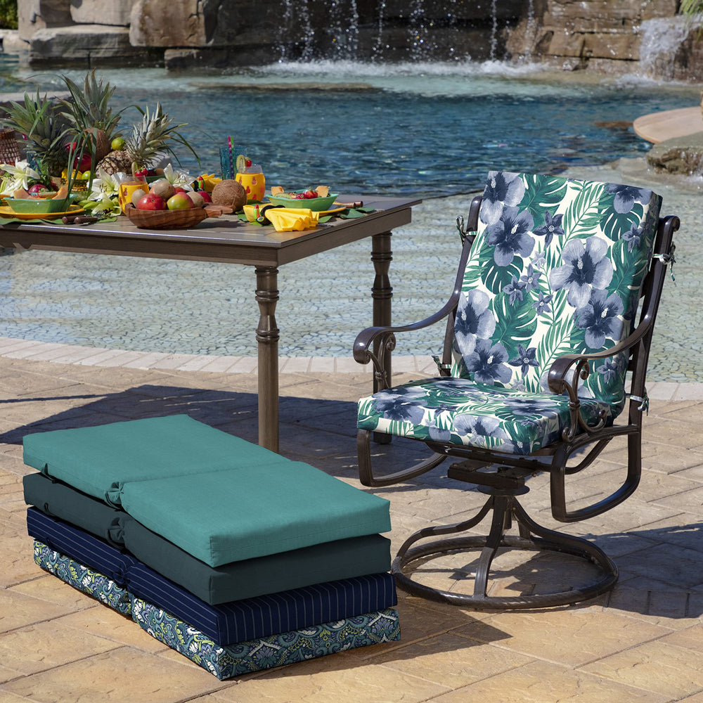 Arden Selections detailed shot of polyester outdoor fabric highlighting fade-resistant texture