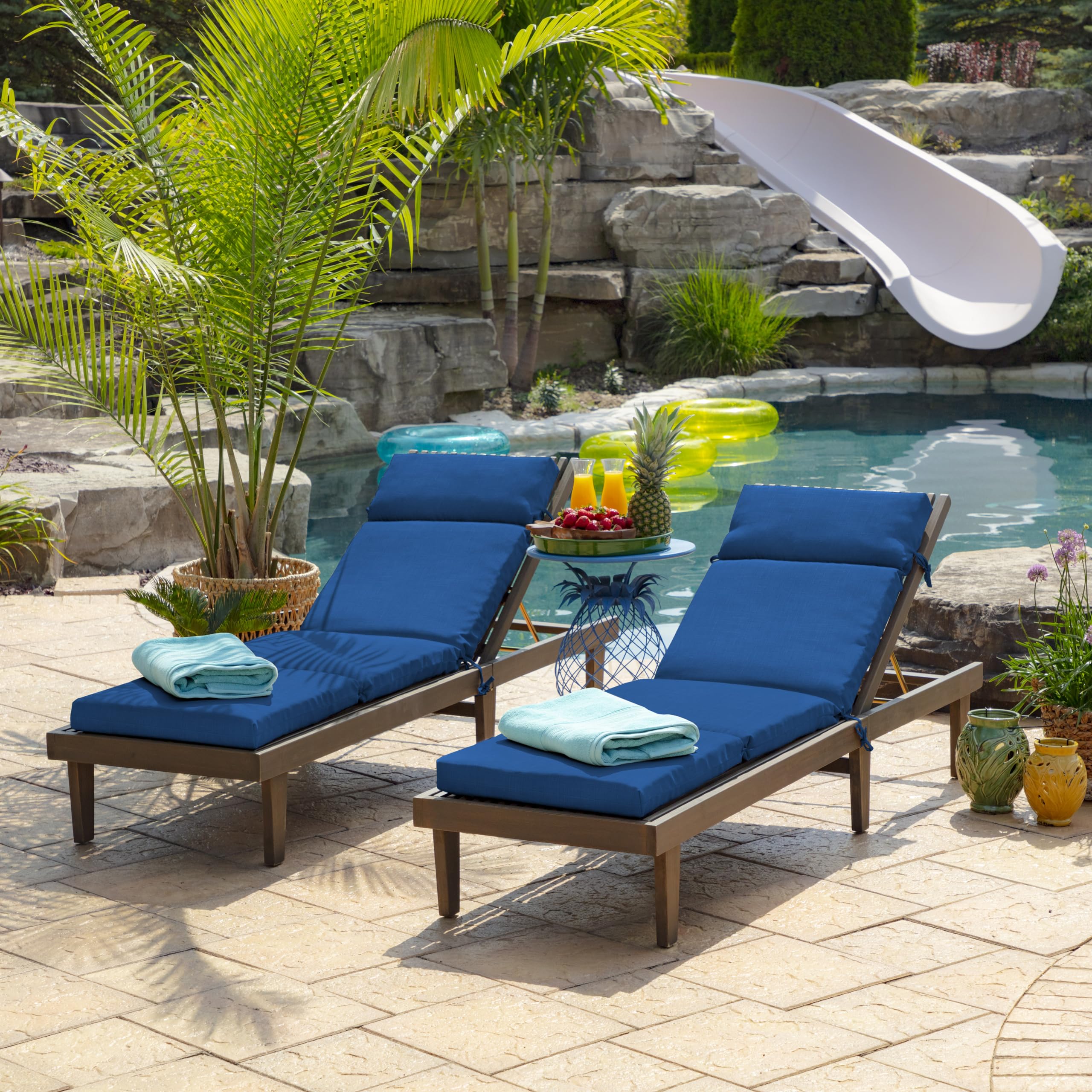 Arden Selections cushion shedding water droplets to show weather resistance