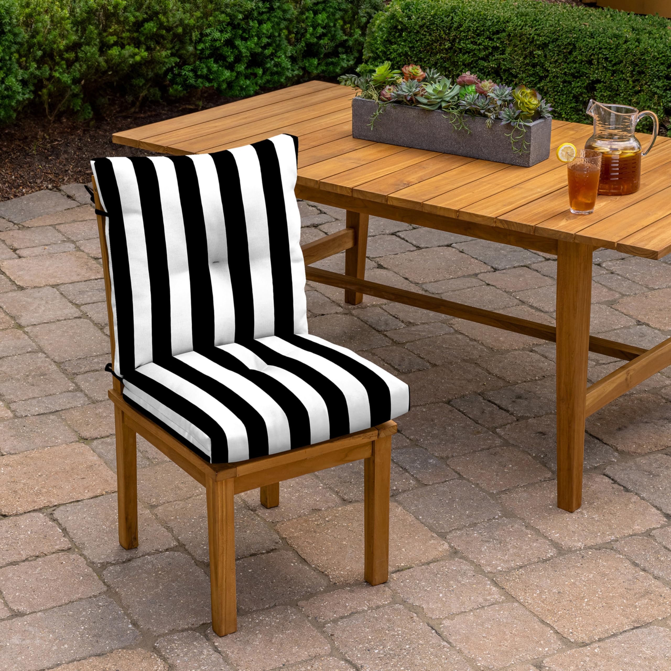 Arden Selections close-up tufting and stitching highlighting durable construction and neat finish