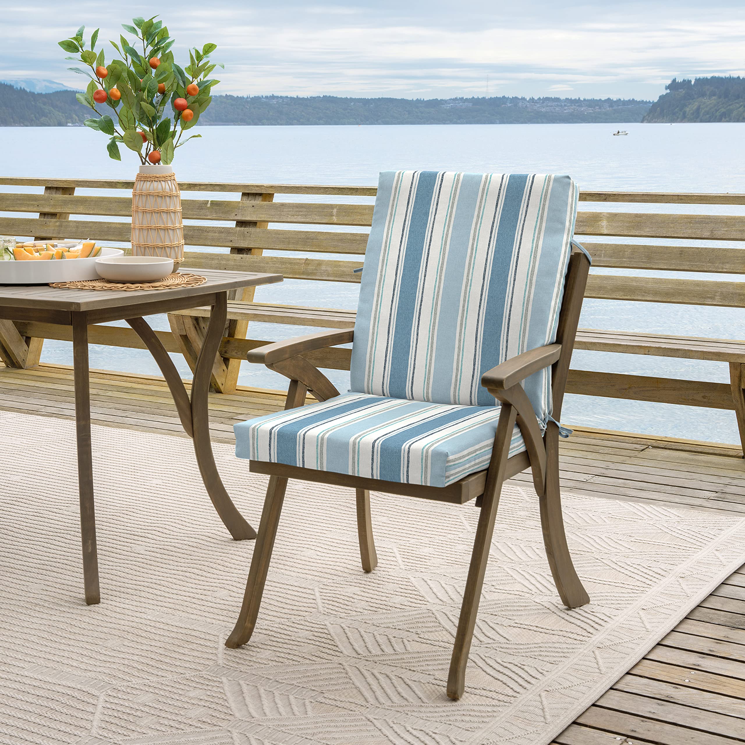 Arden Selections close detail of seat and back join for stable comfort