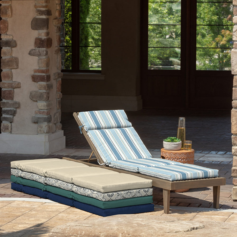 Arden Selections side profile highlights 2.5-inch thickness and supportive fill