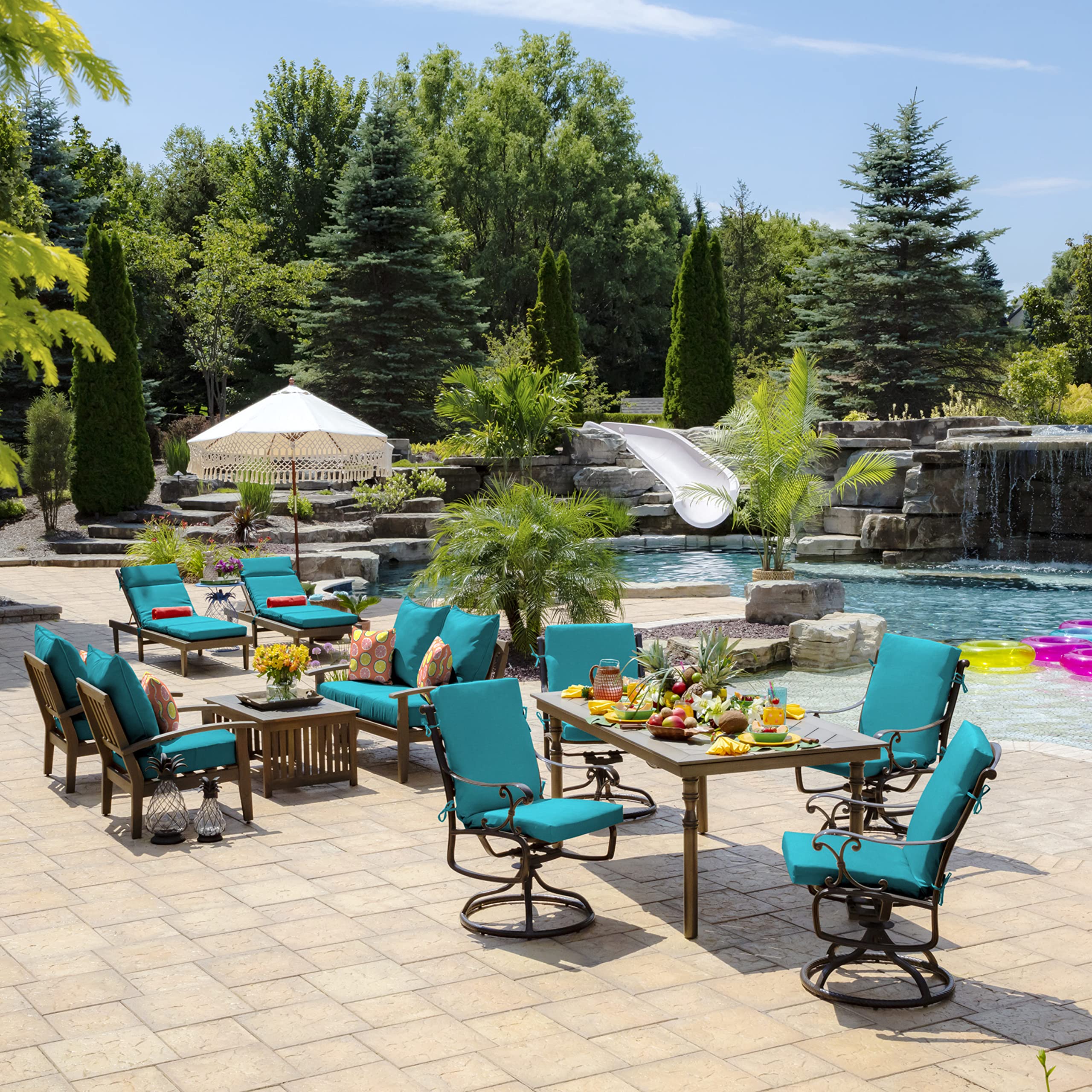 Arden Selections water splash on fabric showing moisture-repellent finish