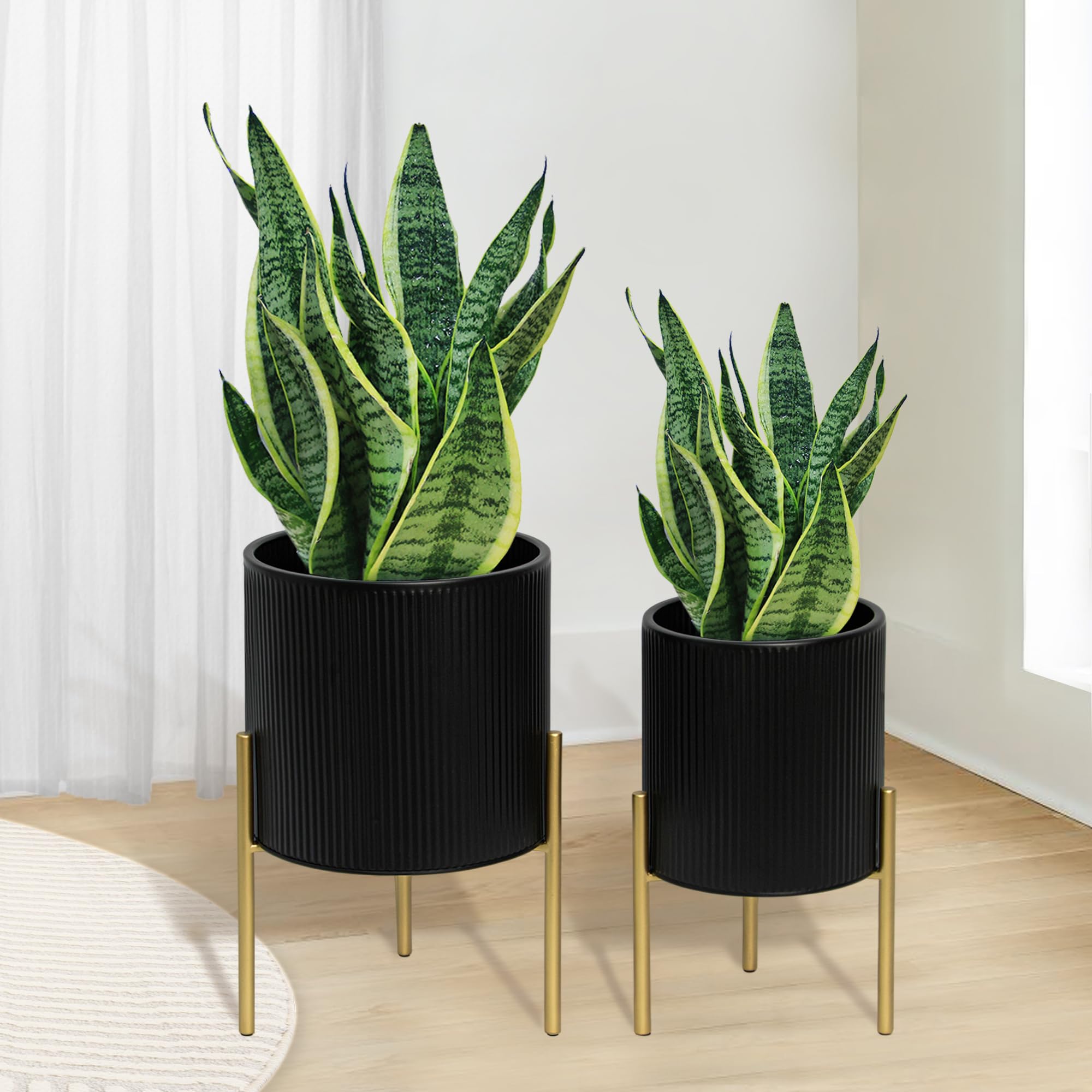 ARNIS front view of both black and gold planters showcasing modern look and balance