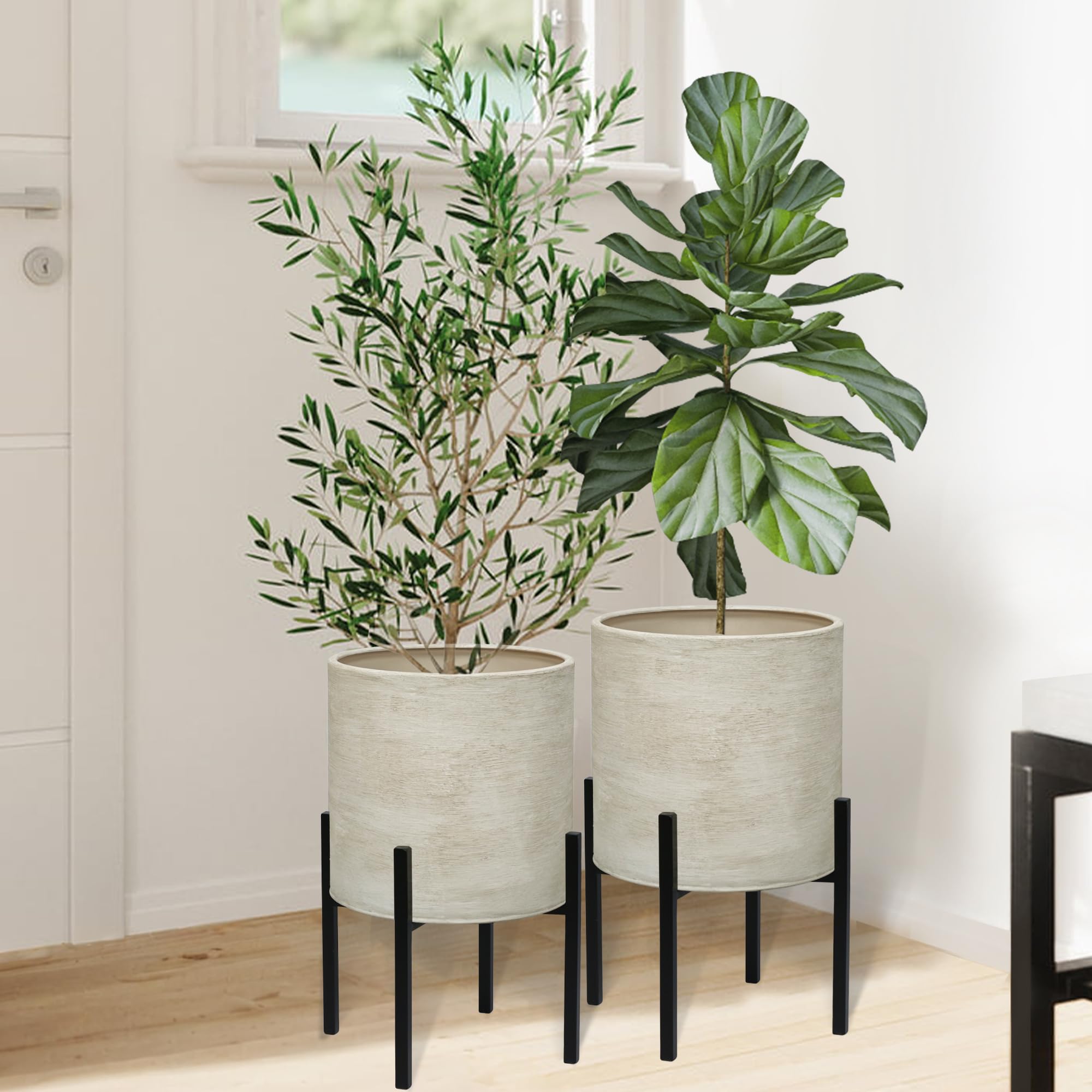 ARNIS front view of two-planter set showing modern silhouette and styling benefits