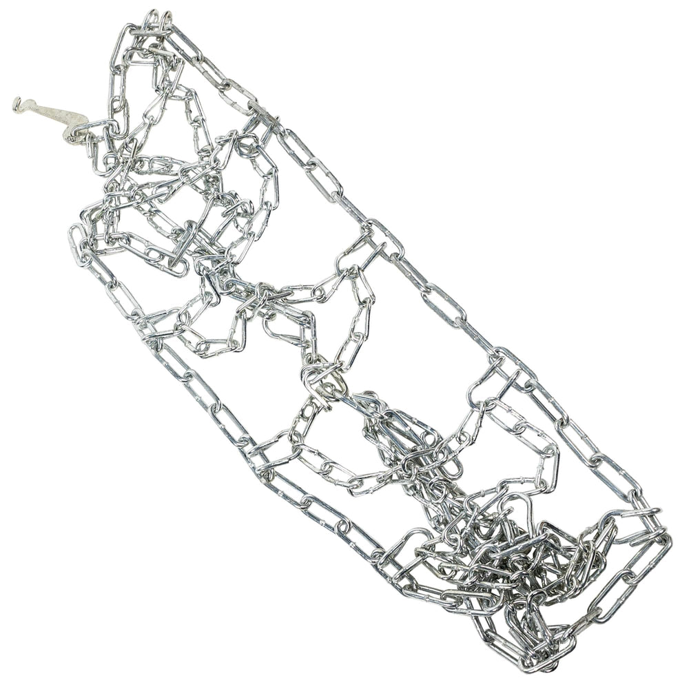 Arnold close-up of chain links highlighting durable construction and better grip
