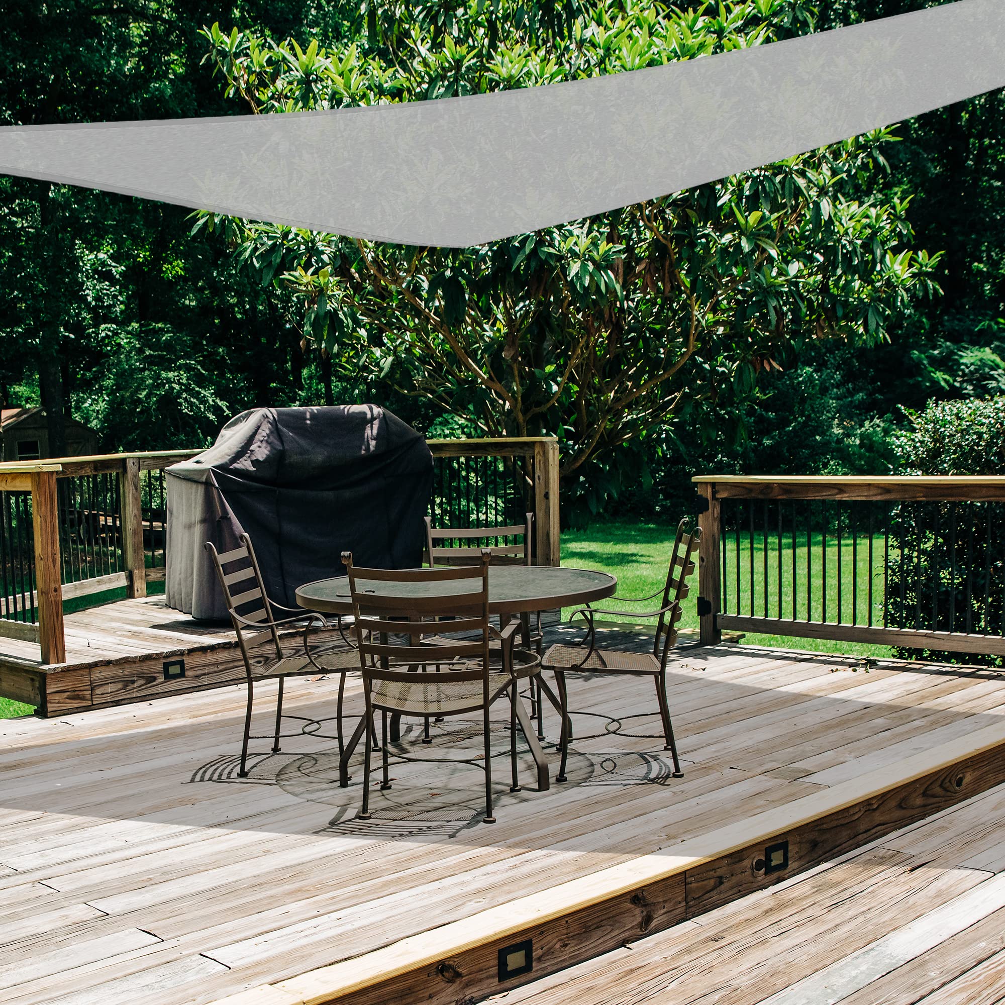 AsterOutdoor hanging rope and knot attachment for secure setup