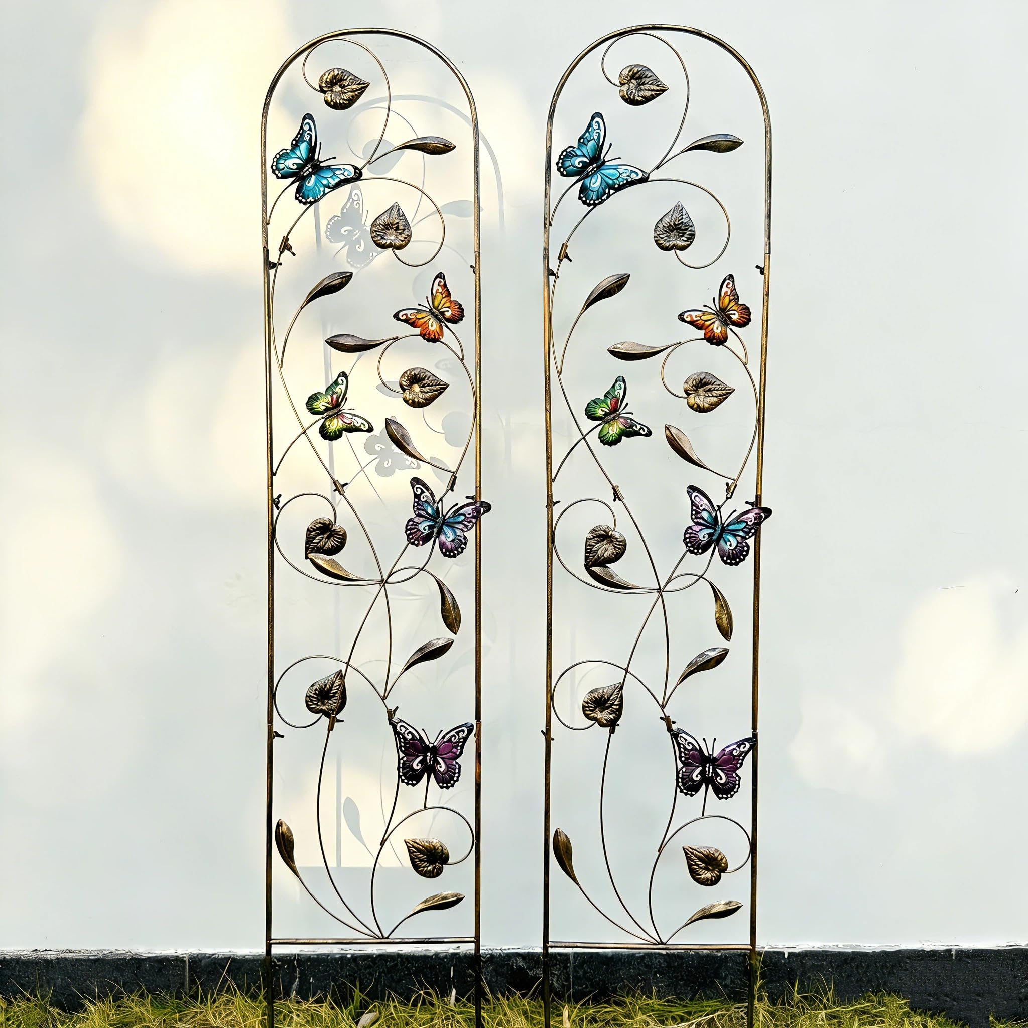 Aura7Mix front view arched trellis adding height and elegance