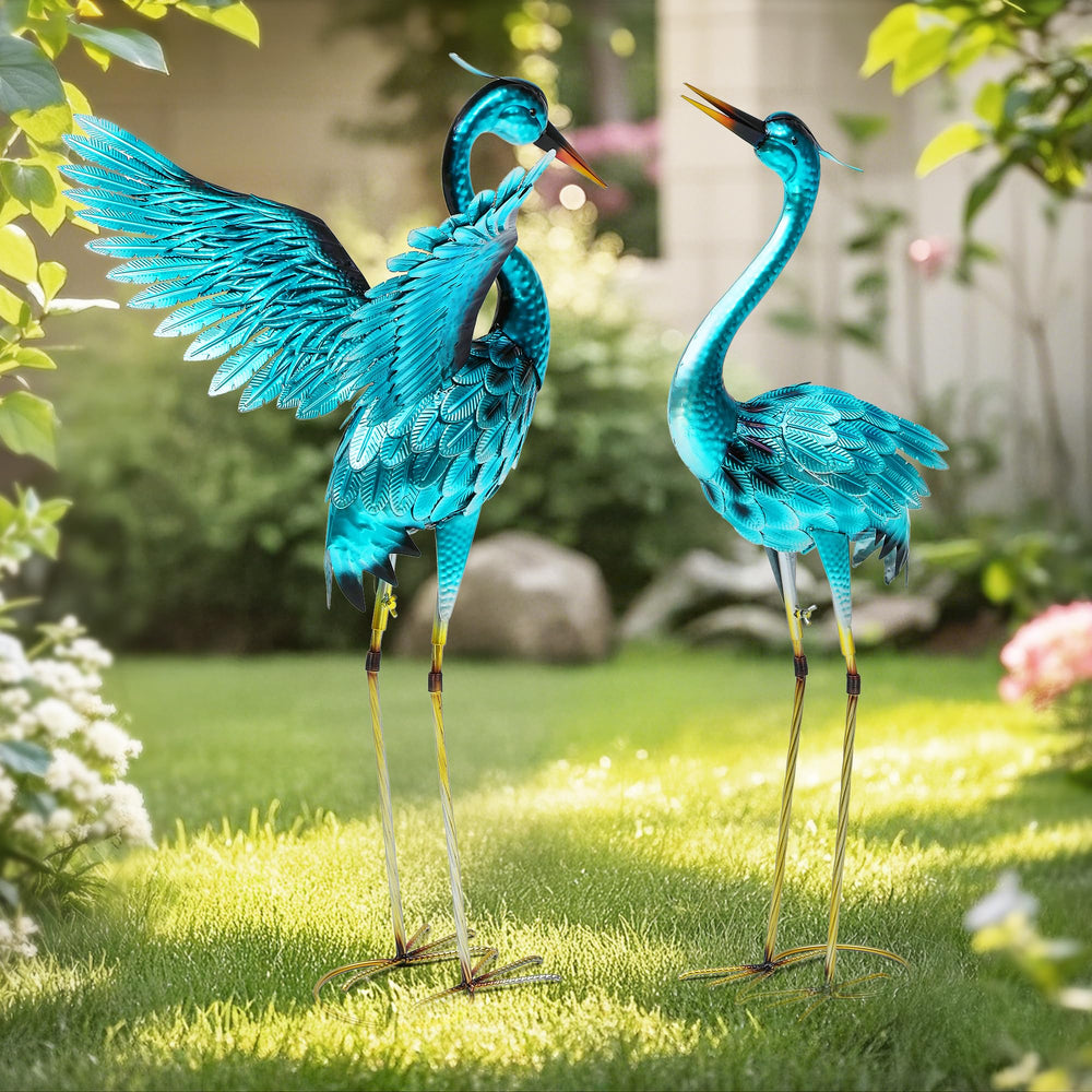 Autodaya front view of oversized crane statue showing elegant silhouette and garden appeal