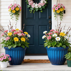 AUTO DAYA front view of two planters showing gradient blue finish and modern style