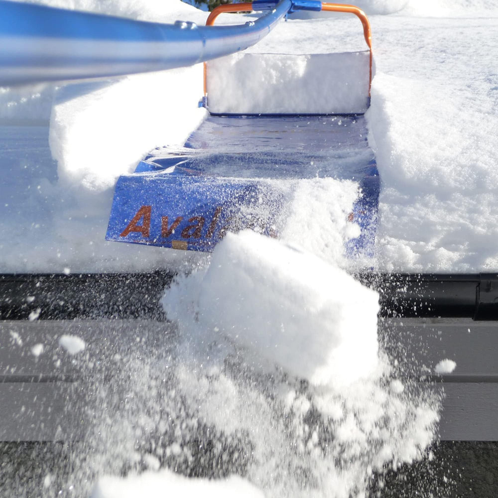 Avalanche! detailed fiberglass pole connection showing quick snap assembly for safe reach