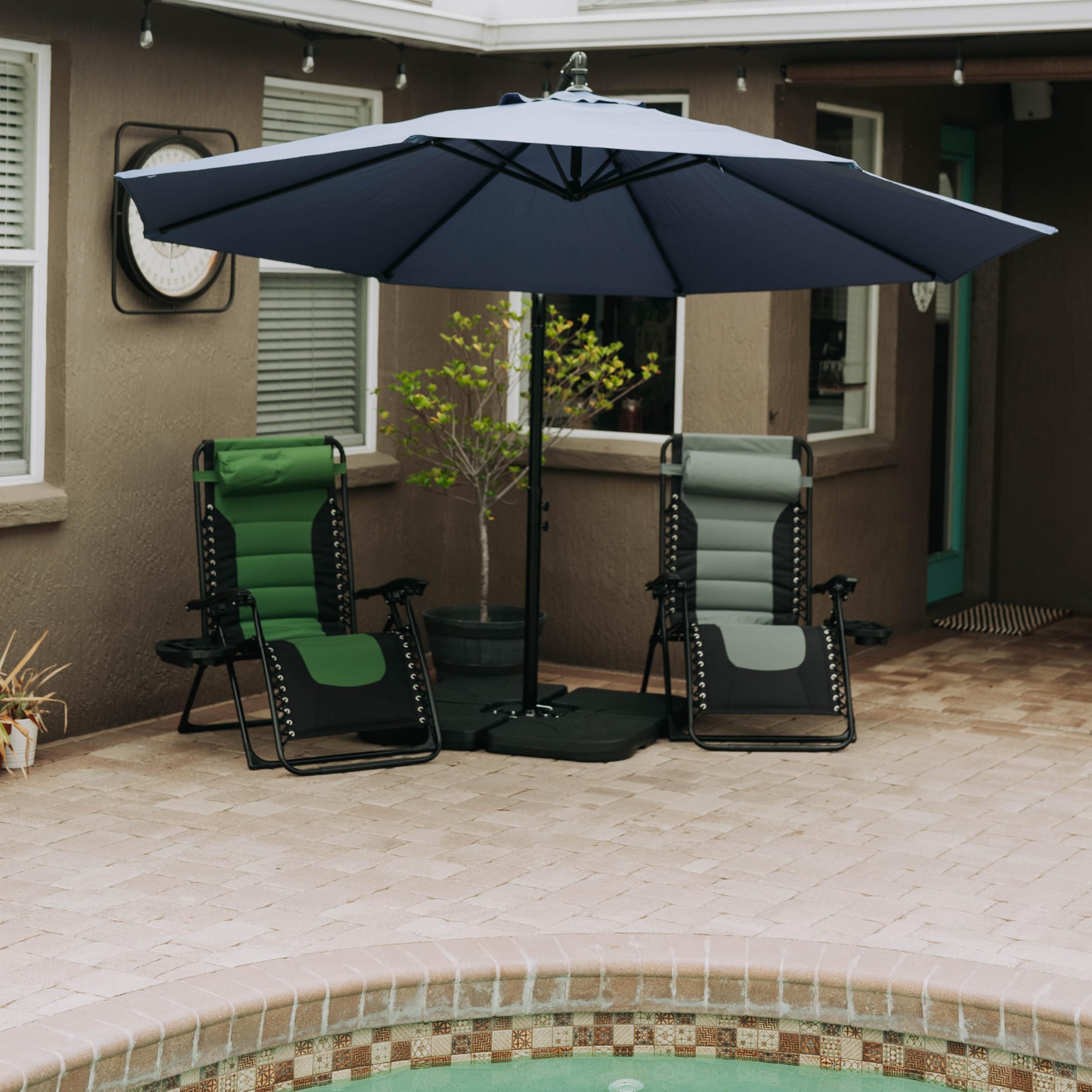 Backyard Expressions adjustable headrest detail offering personalized neck support