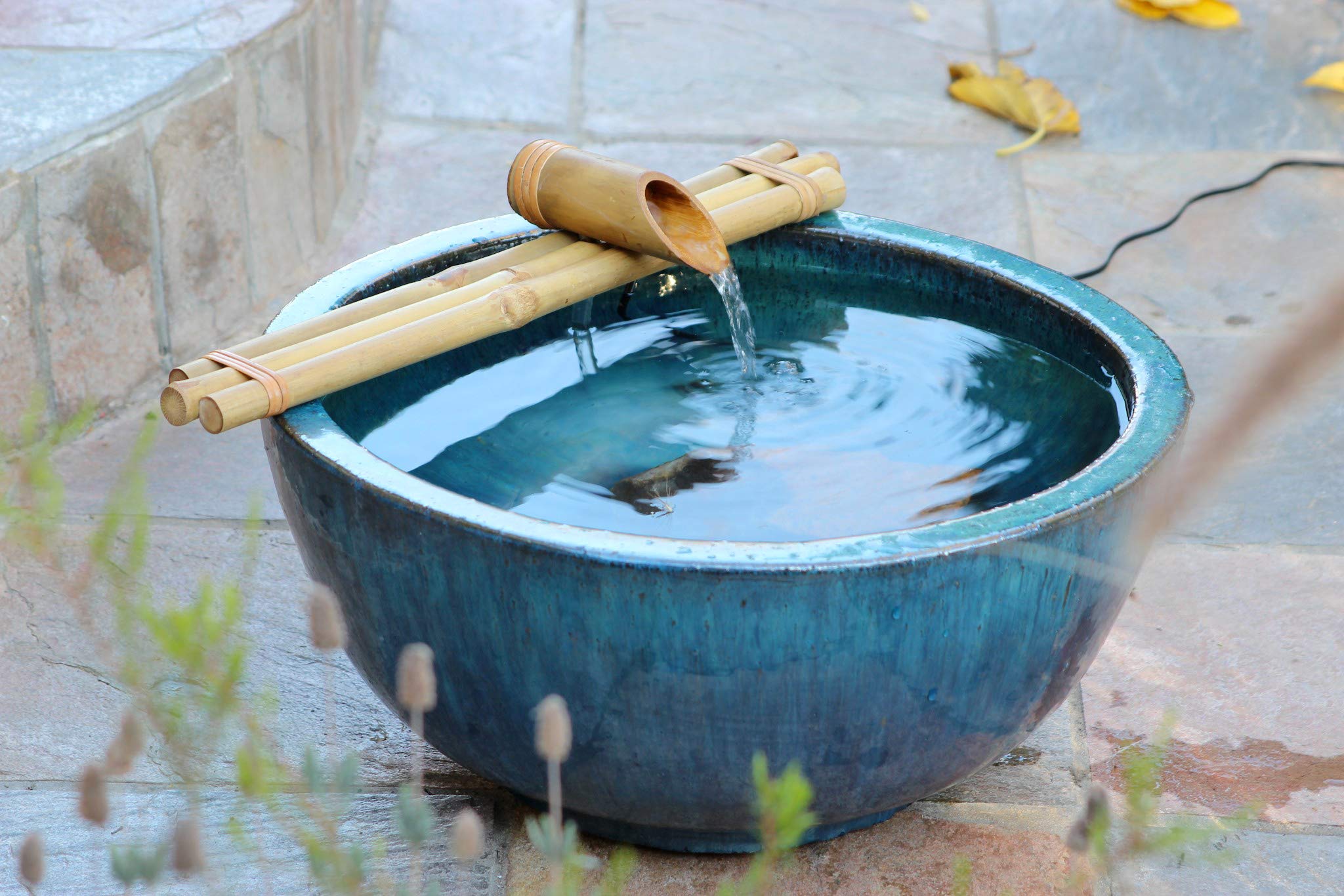 Bamboo Accents water flow close-up showing smooth stream-like sound benefit